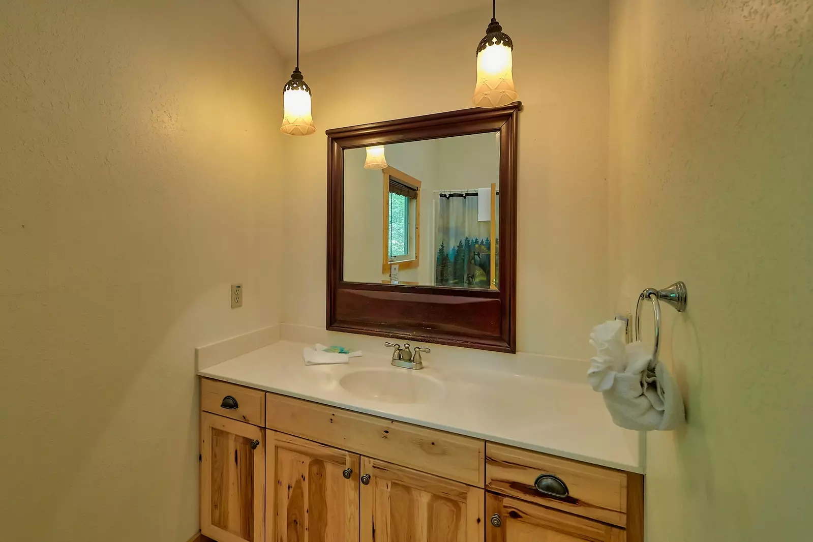 Property image, Interior, of Knockin On Heavens Door