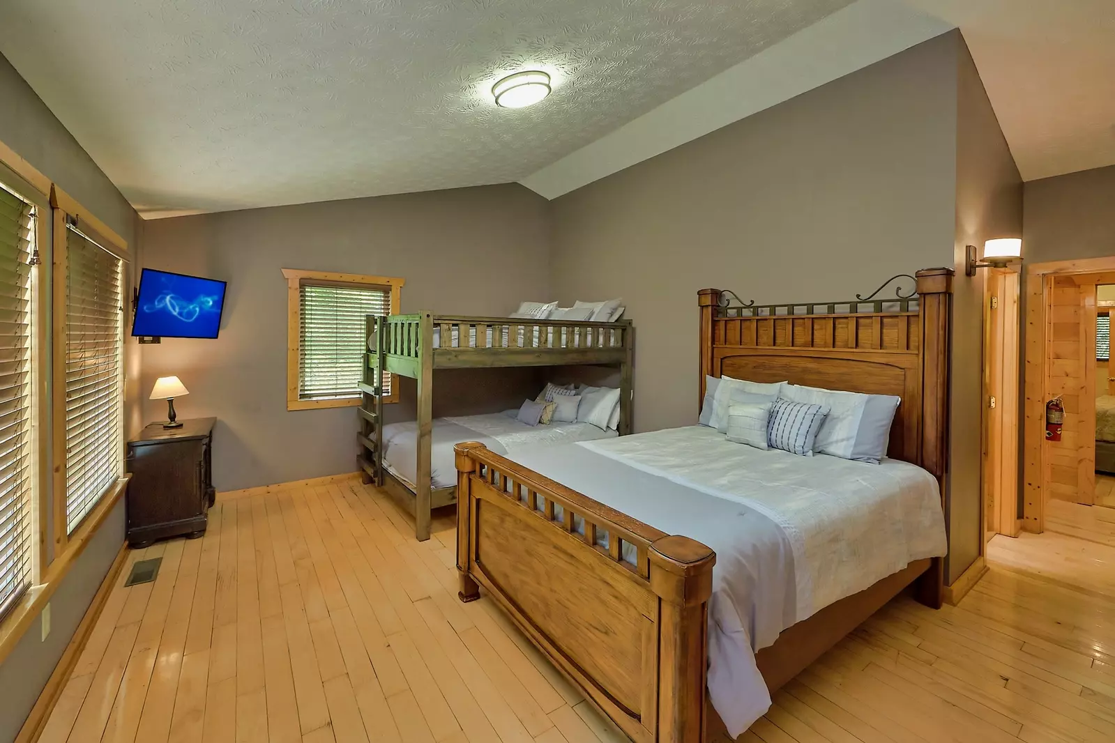 Property image, Interior, of Knockin On Heavens Door