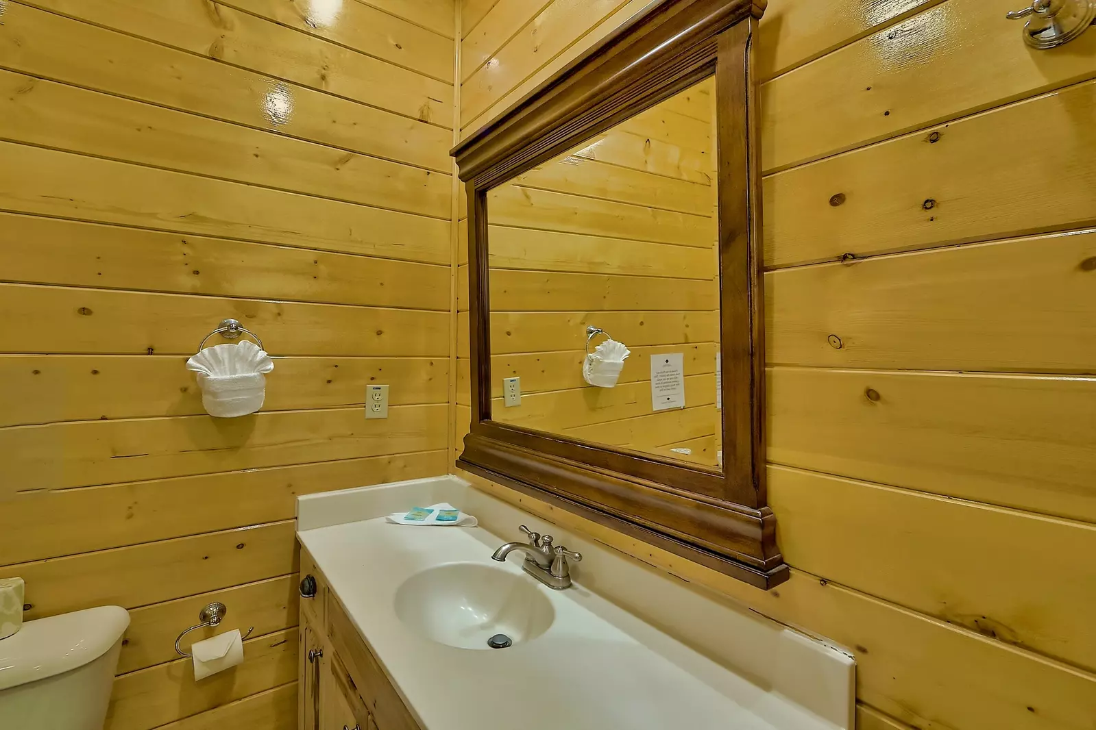 Property image, Interior, of Knockin On Heavens Door