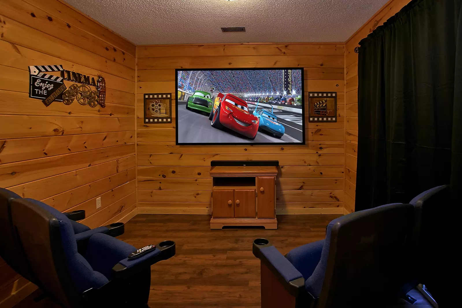 Property image, Interior, of Another Day In Paradise