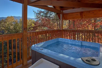 Property image, Interior, of Moonshiners View