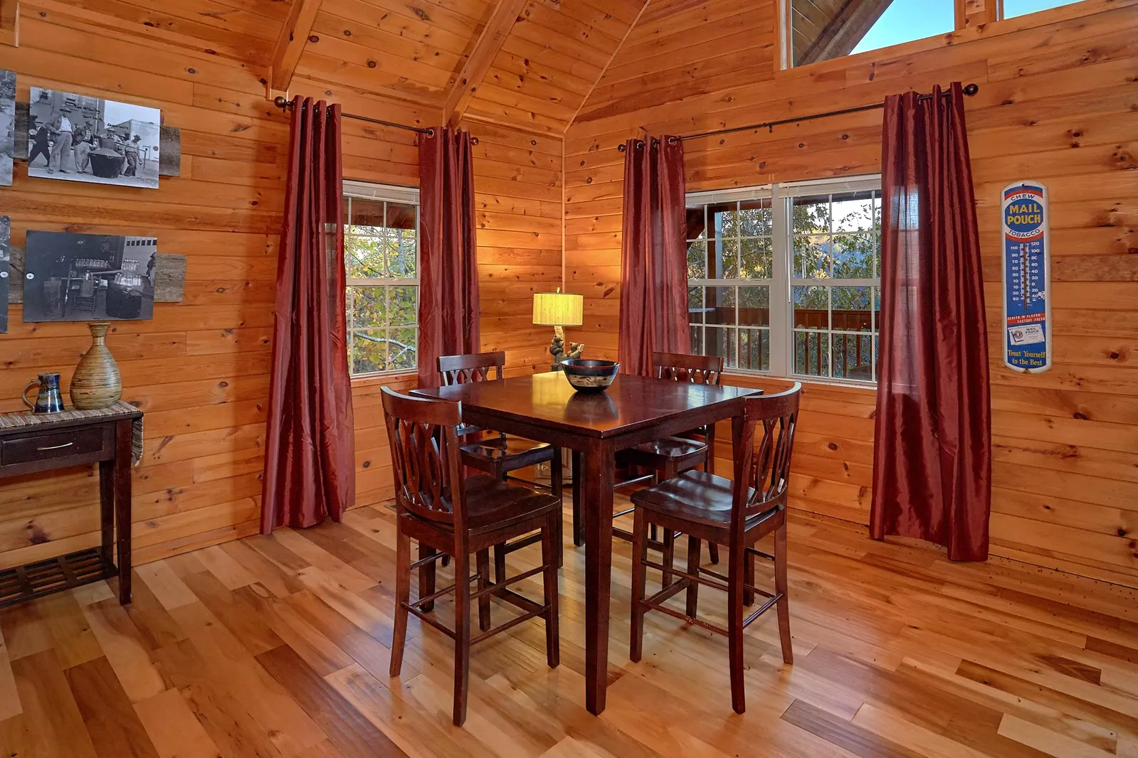 Property image, Interior, of Moonshiners View