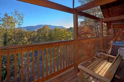 Property image, Interior, of Moonshiners View