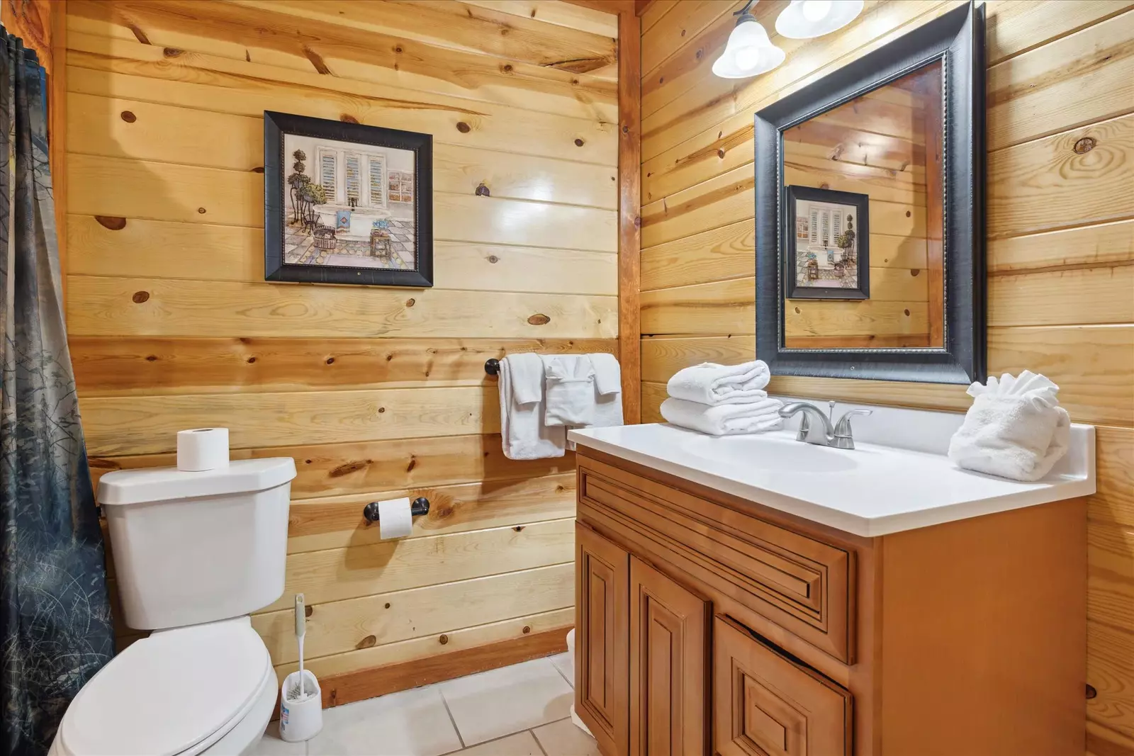 Property image, Interior, of Splash Mountain Lodge