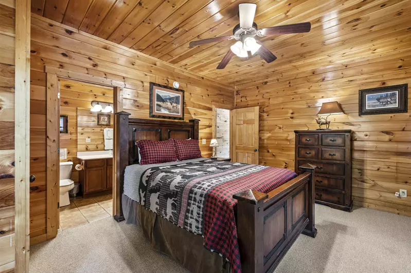 Property image, Interior, of A Smoky Hideaway