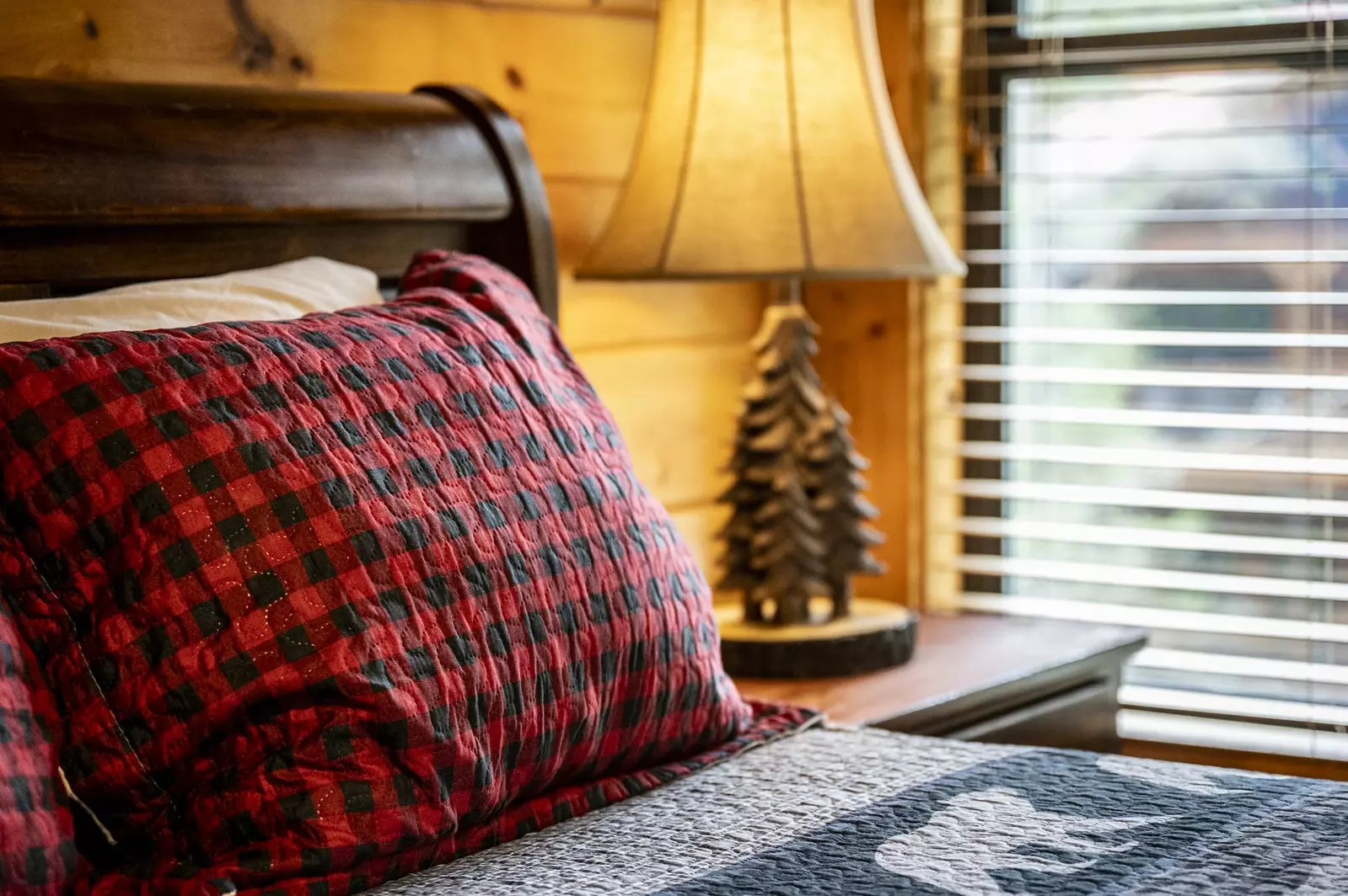 Property image, Interior, of A Smoky Hideaway
