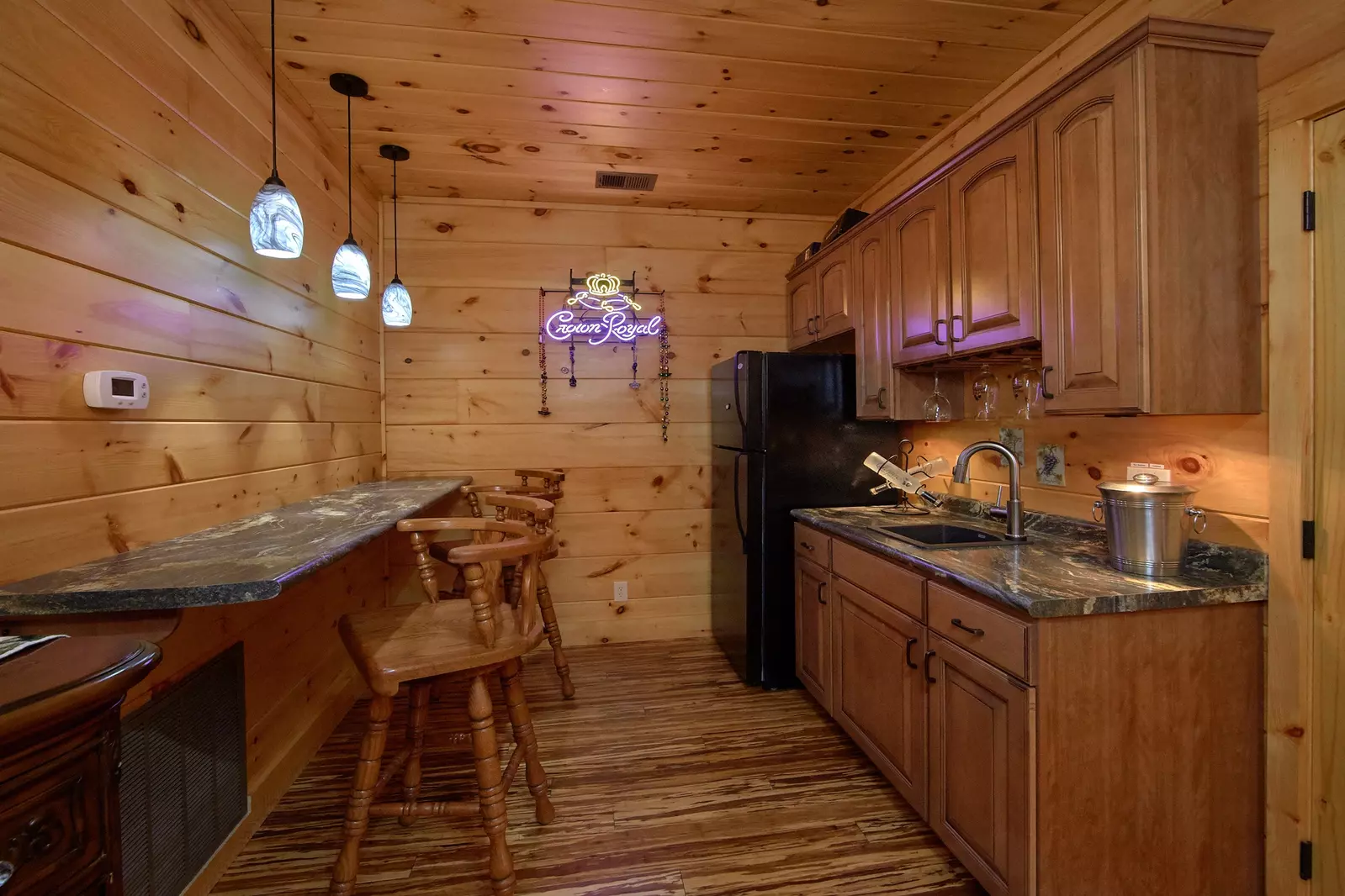 Property image, Interior, of Forever Young