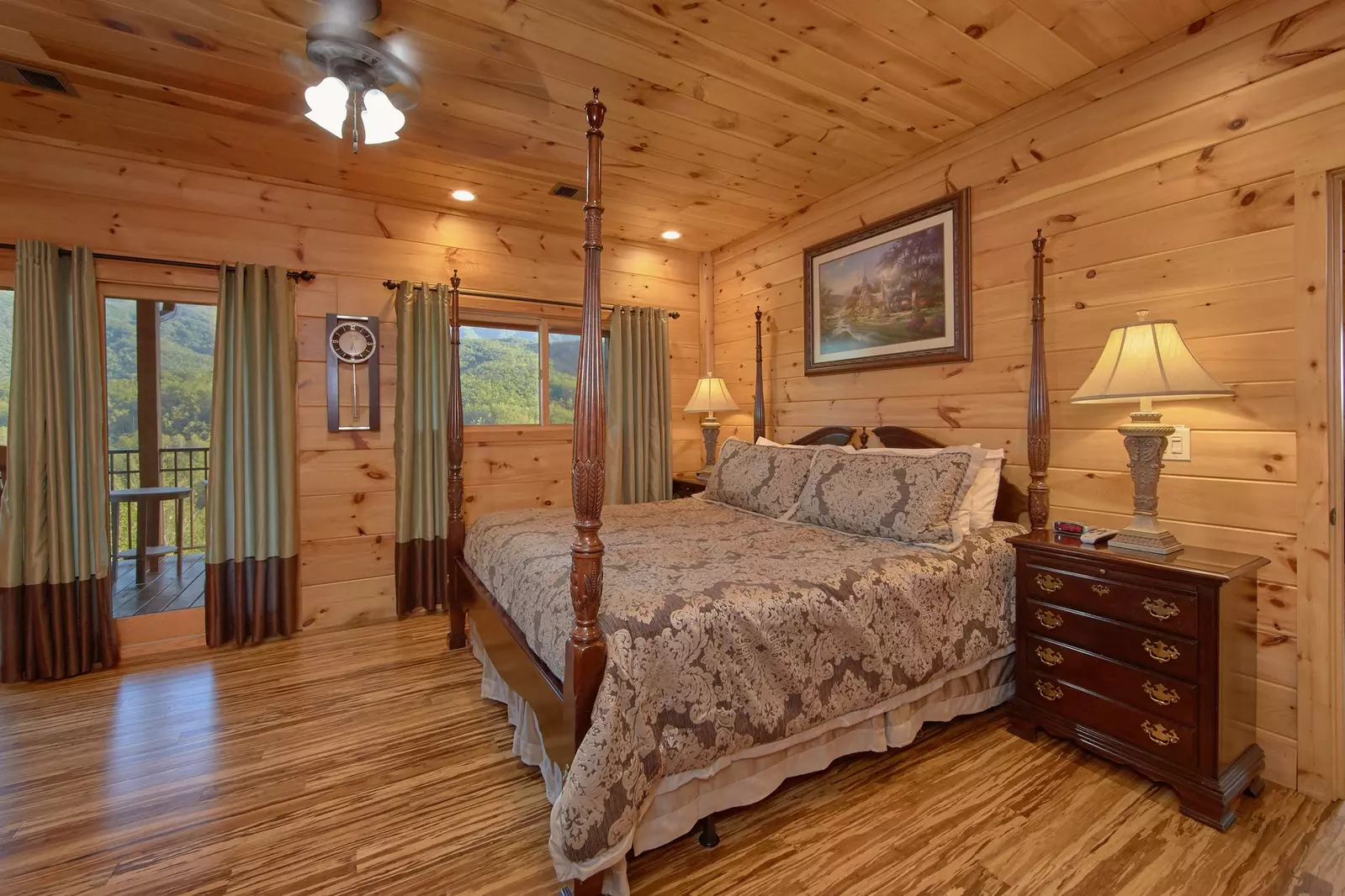 Property image, Interior, of Forever Young
