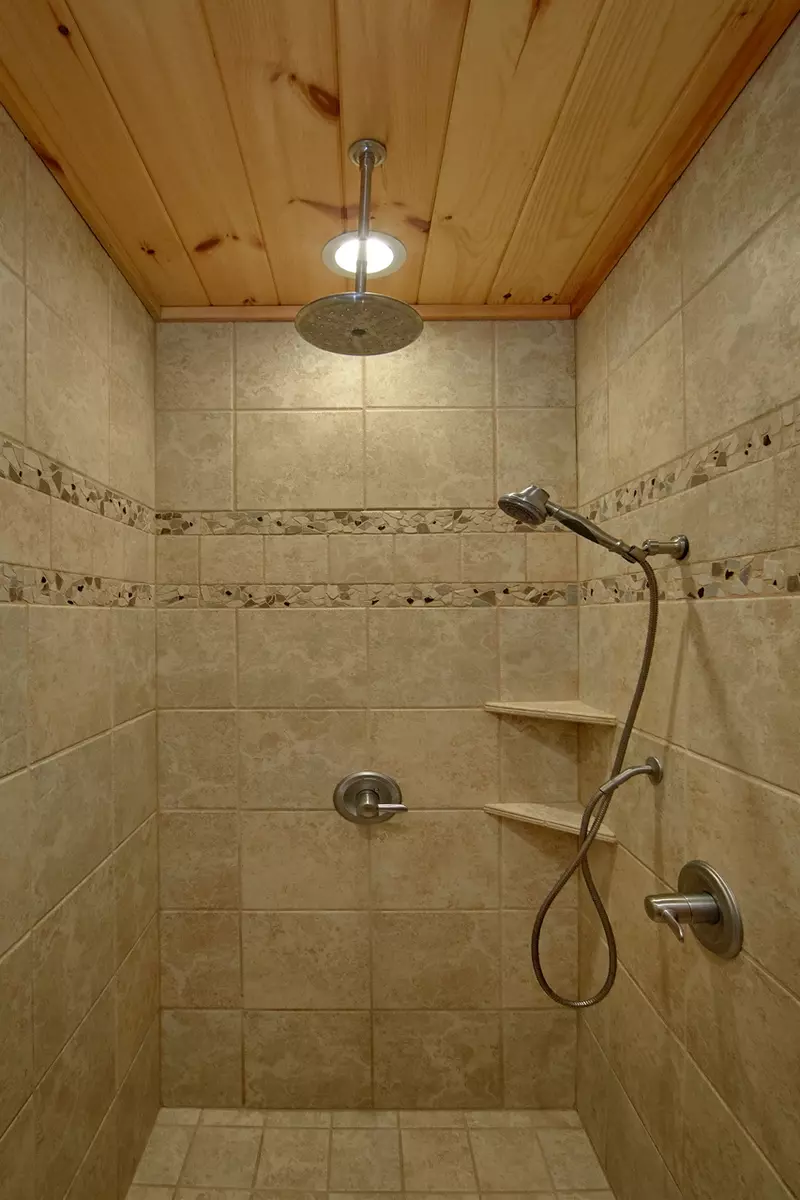 Property image, Interior, of Forever Young