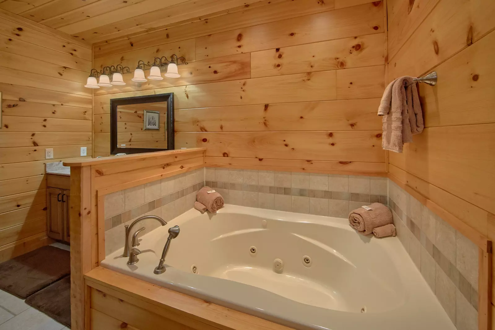 Property image, Interior, of Forever Young