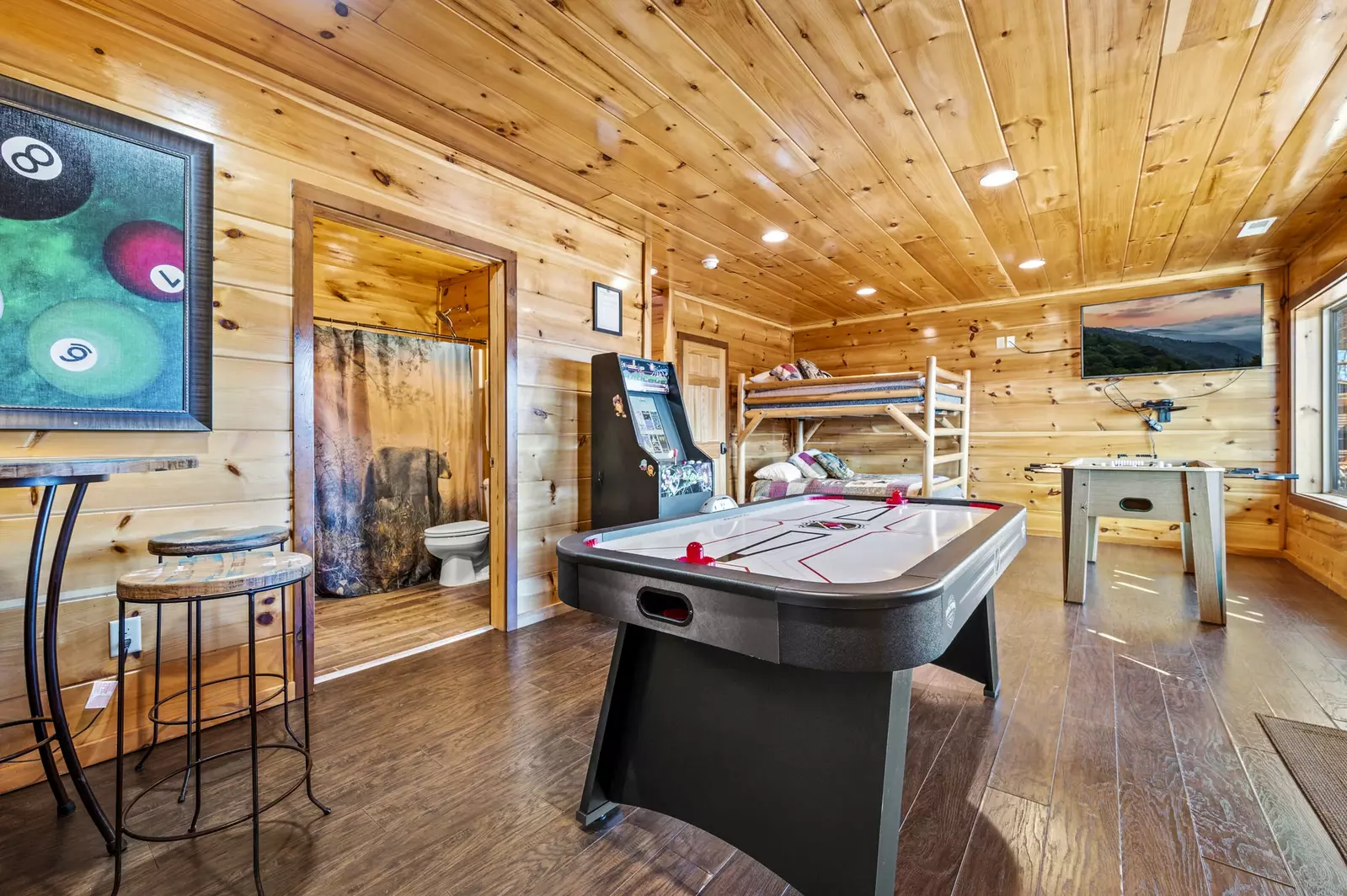 Property image, Interior, of Legends Pool Lodge
