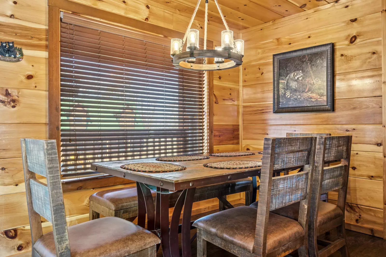 Property image, Interior, of Legends Pool Lodge