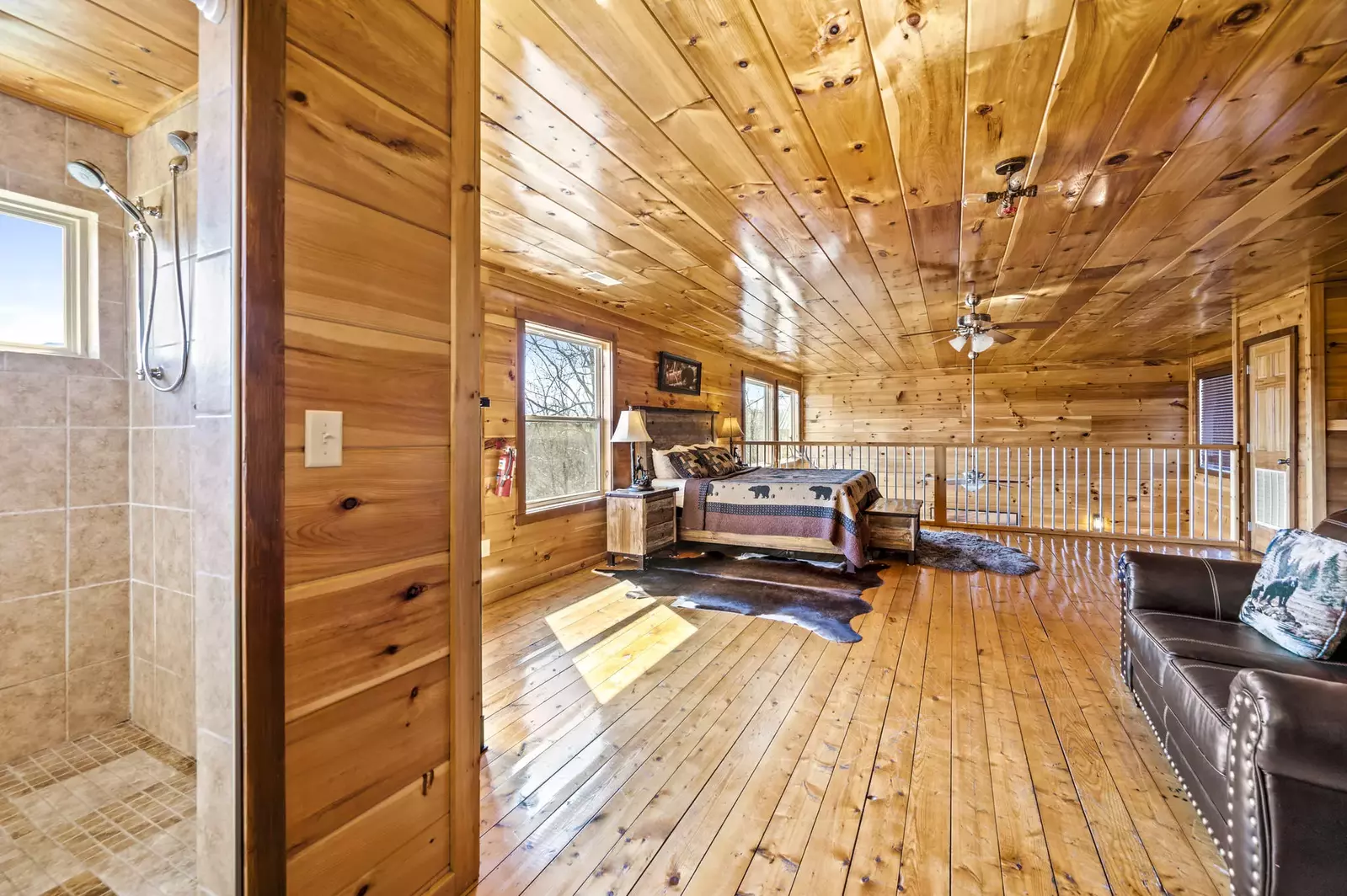 Property image, Interior, of Legends Pool Lodge
