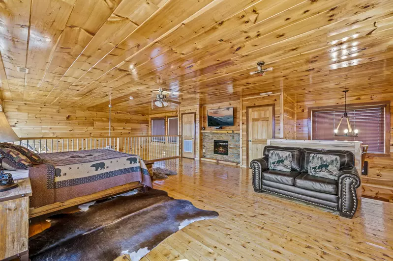 Property image, Interior, of Legends Pool Lodge