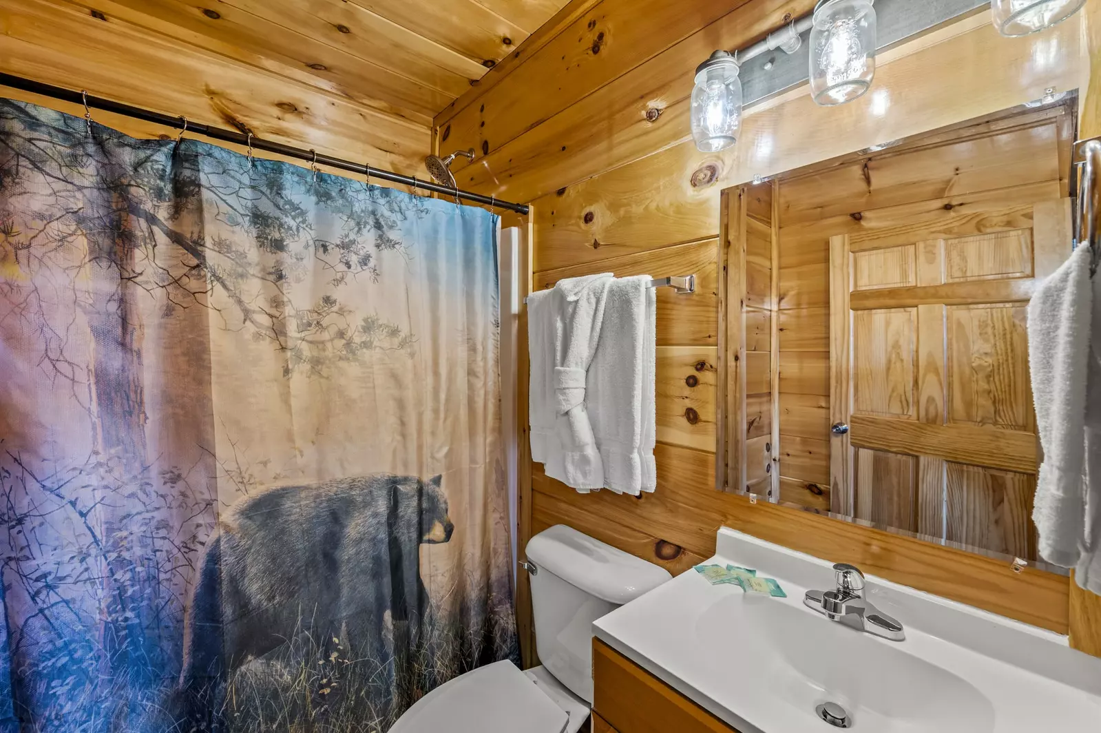 Property image, Interior, of Legends Pool Lodge