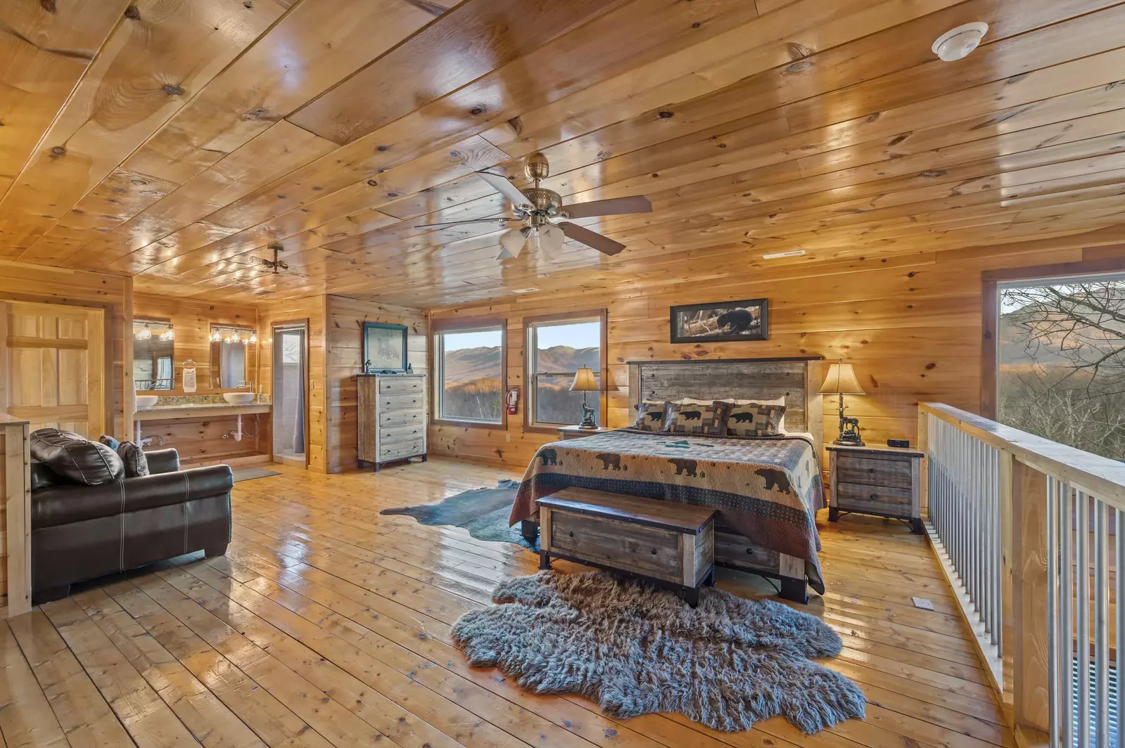 Property image, Interior, of Legends Pool Lodge