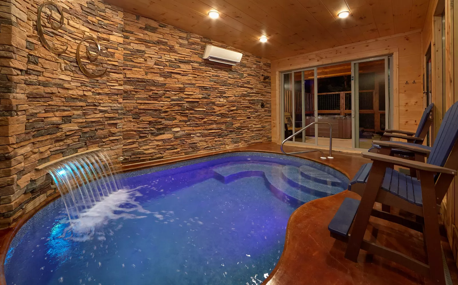 Property image, Interior, of Copper Creek Lodge