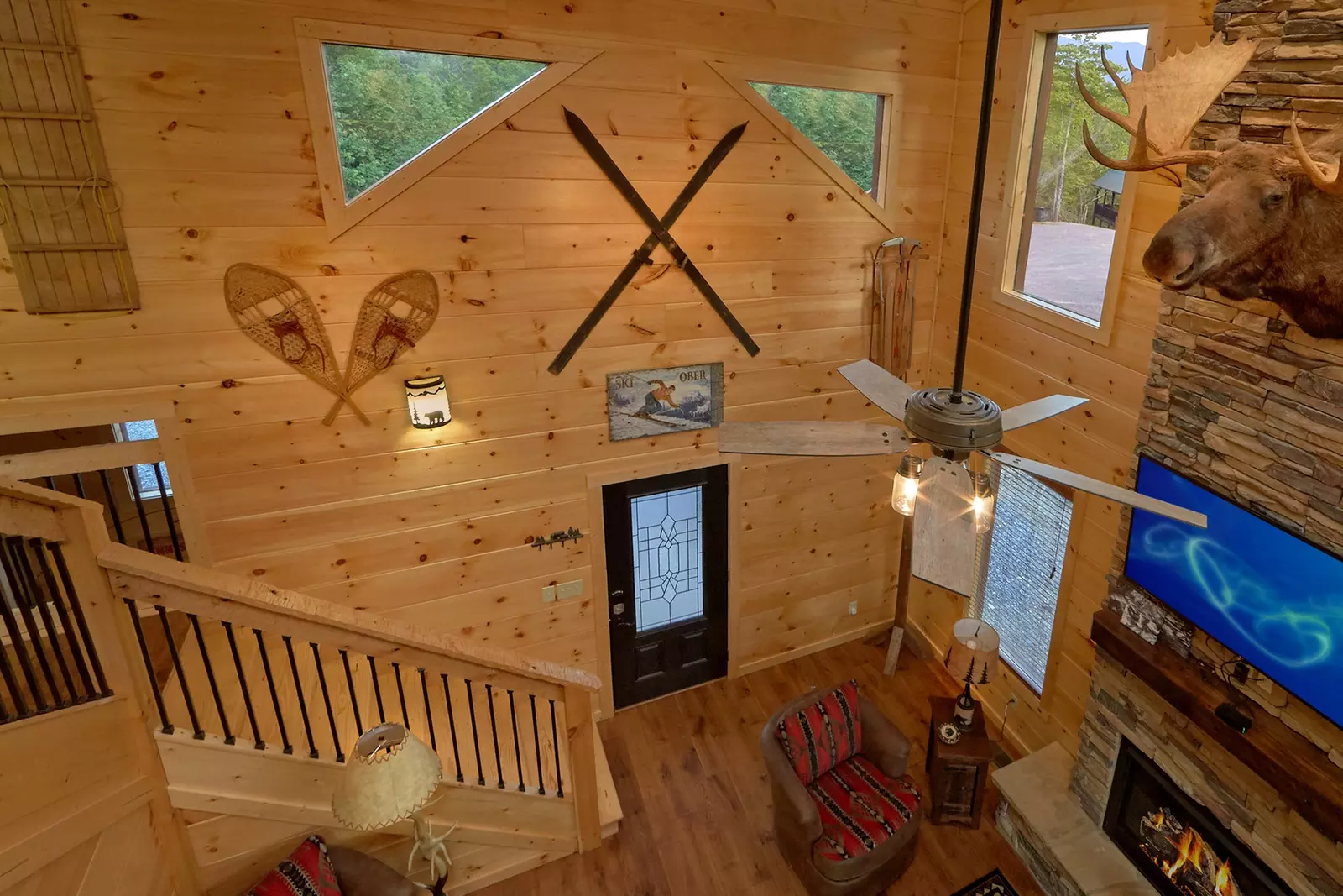 Property image, Interior, of Copper Creek Lodge