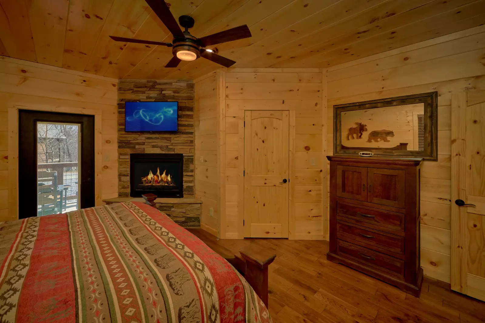 Property image, Interior, of Copper Creek Lodge