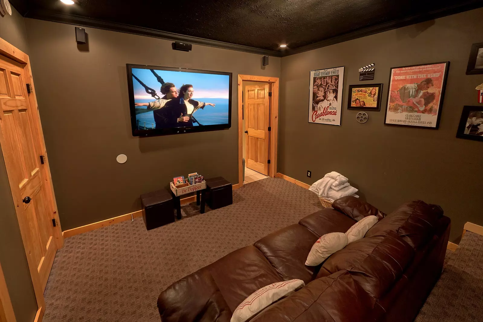 Property image, Interior, of Stonebrook Lodge