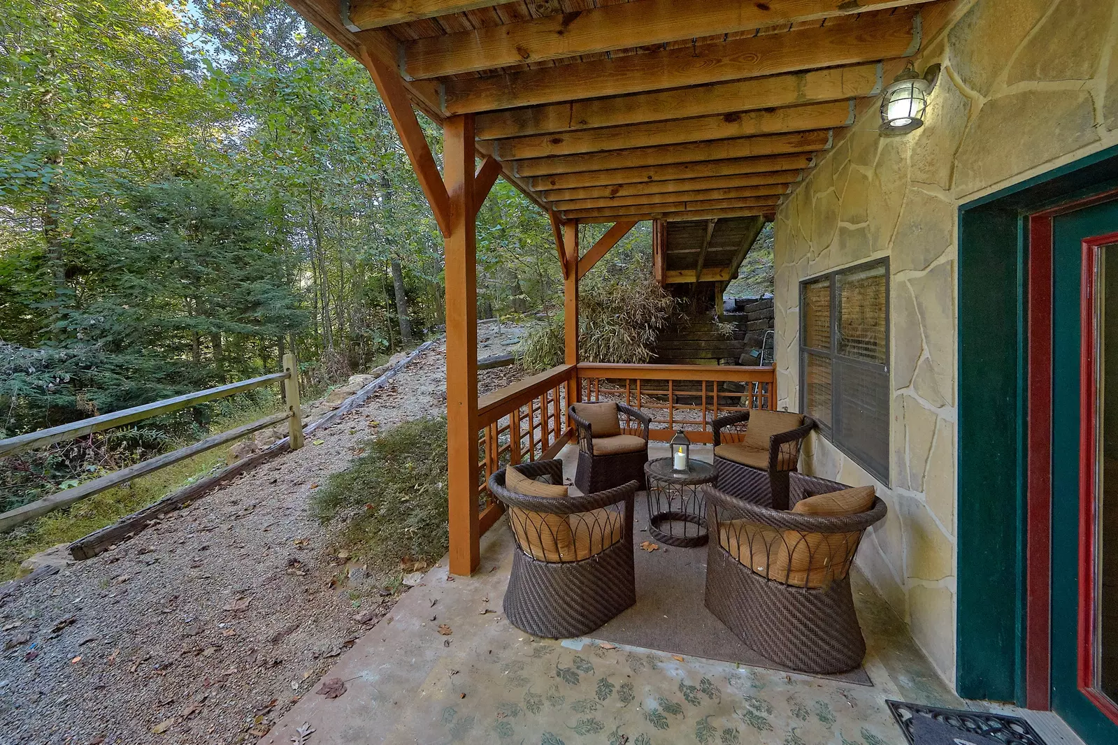 Property image, Interior, of Stonebrook Lodge