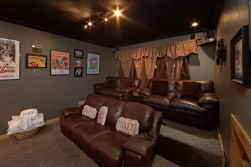 Property image, Interior, of Stonebrook Lodge