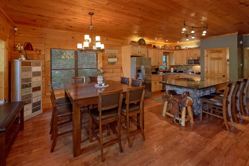 Property image, Interior, of Stonebrook Lodge
