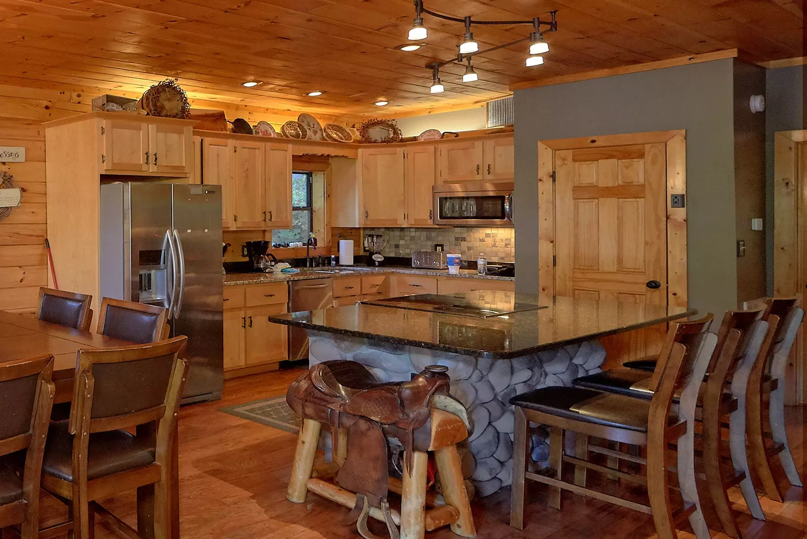 Property image, Interior, of Stonebrook Lodge