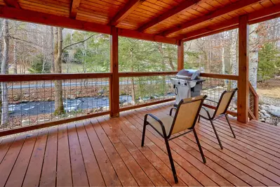 Property image, Exterior, of A Kiss On The Creek