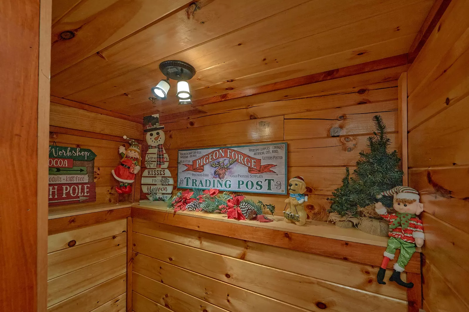 Property image, Interior, of Reindeer Bay