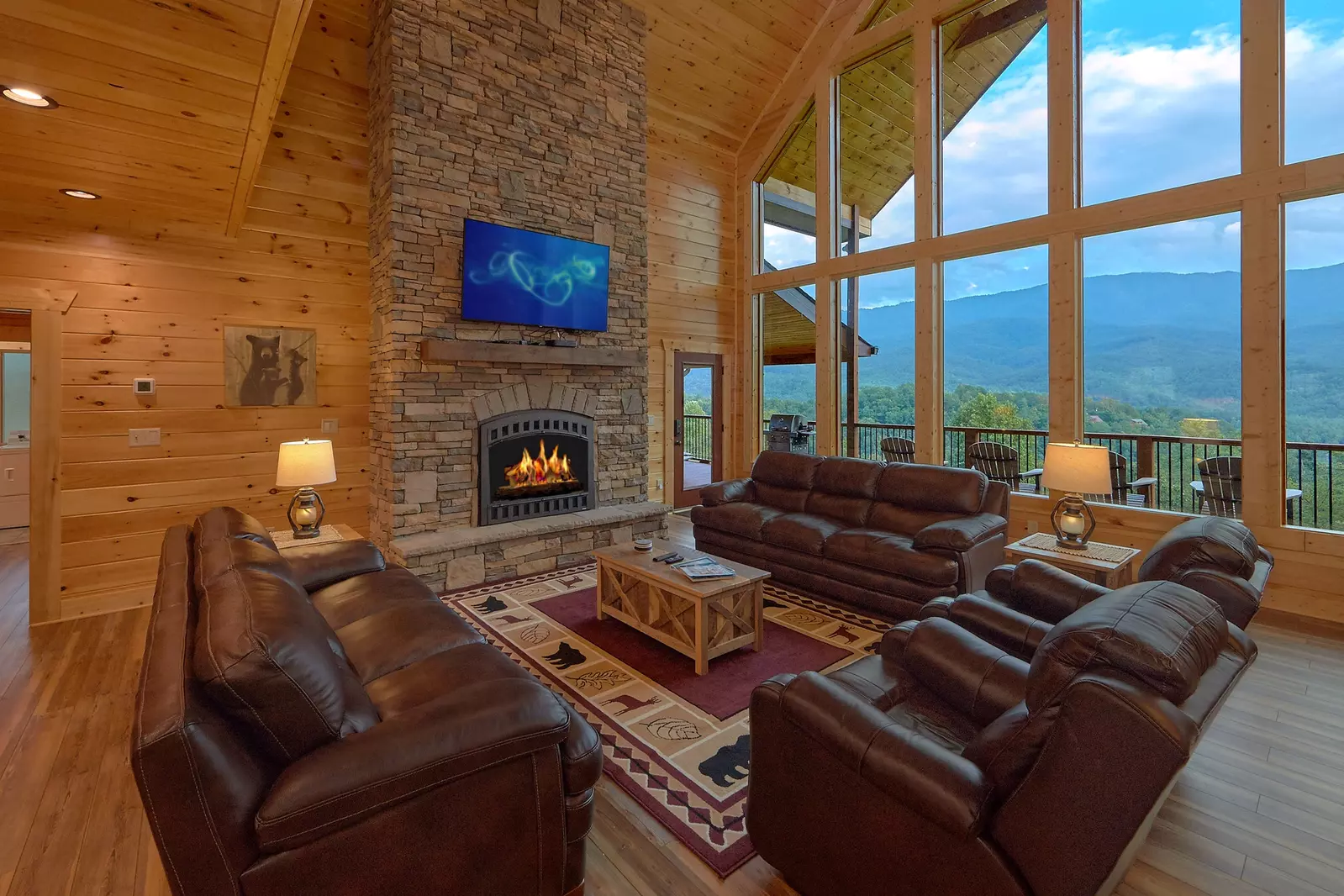 Property image, Interior, of Peak A View