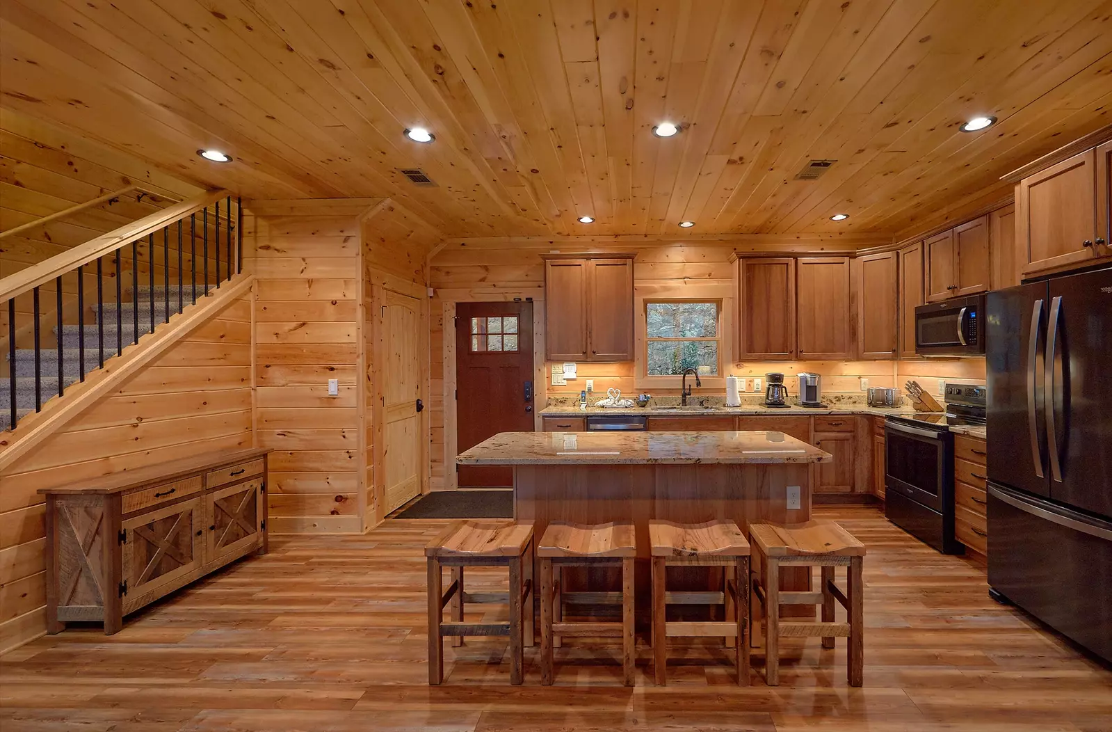 Property image, Interior, of Peak A View
