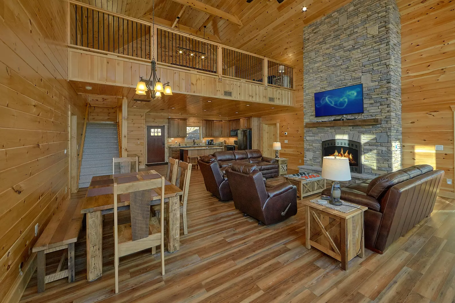Property image, Interior, of Peak A View