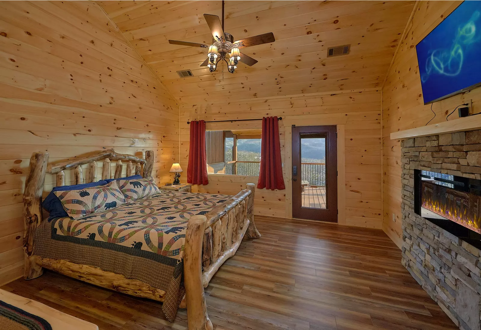 Property image, Interior, of Peak A View
