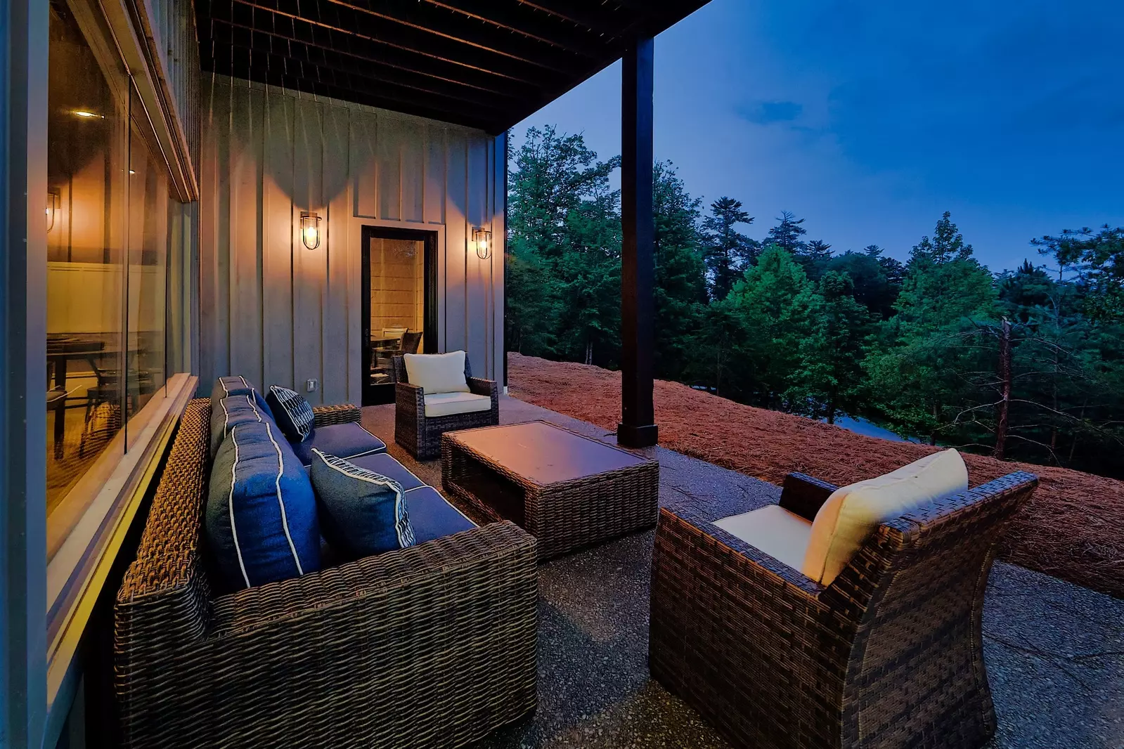Property image, Interior, of Modern Endless View