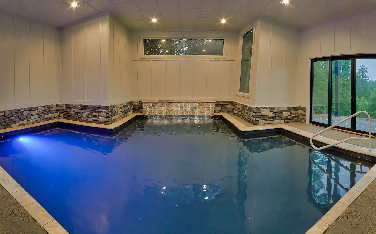 Property image, Interior, of Modern Endless View
