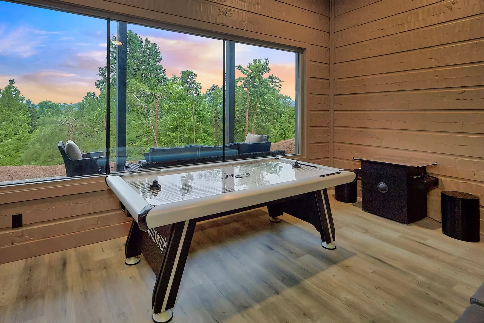 Property image, Interior, of Modern Endless View