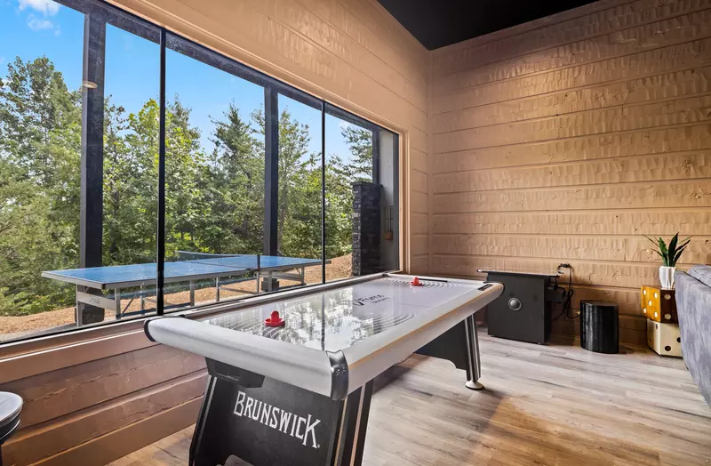Property image, Interior, of Modern Endless View
