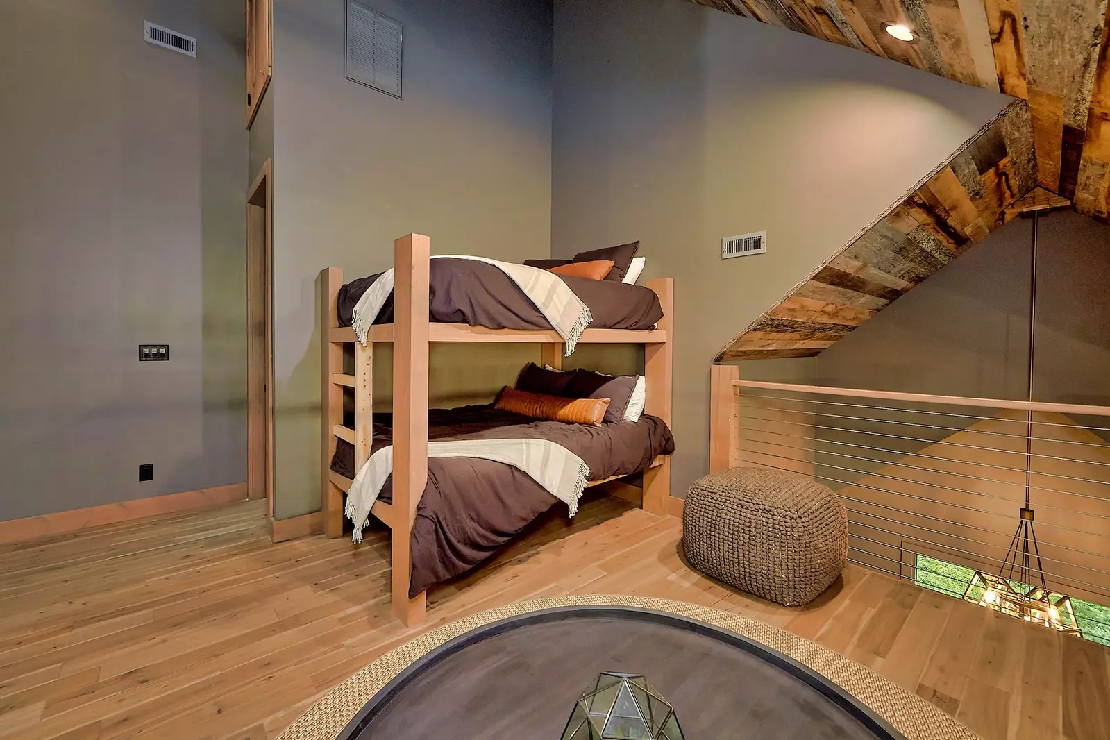 Property image, Interior, of Modern Endless View