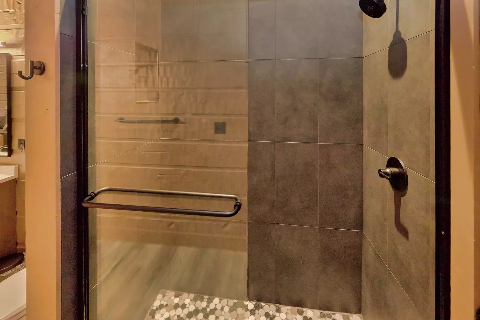 Property image, Interior, of Modern Endless View