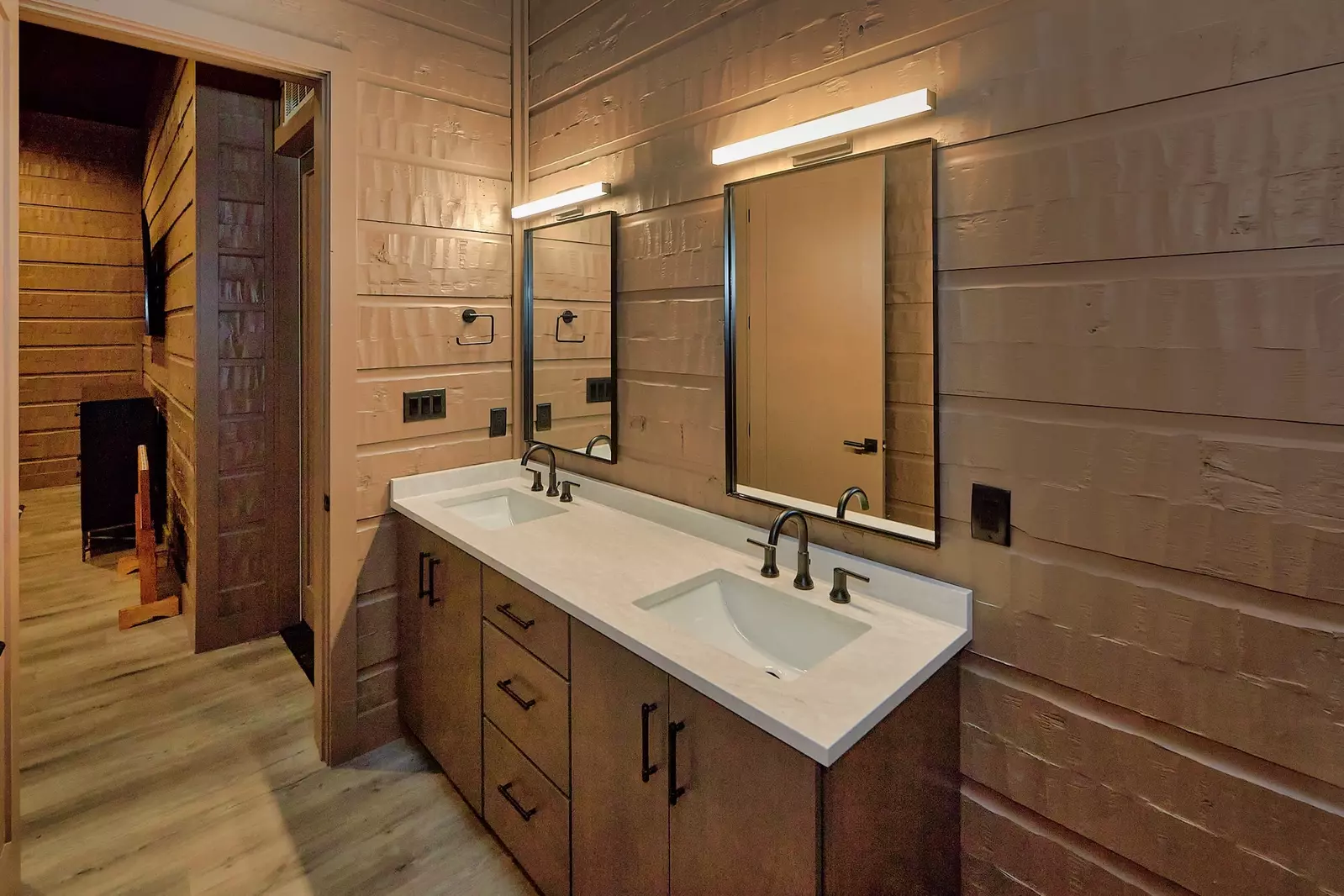 Property image, Interior, of Modern Endless View