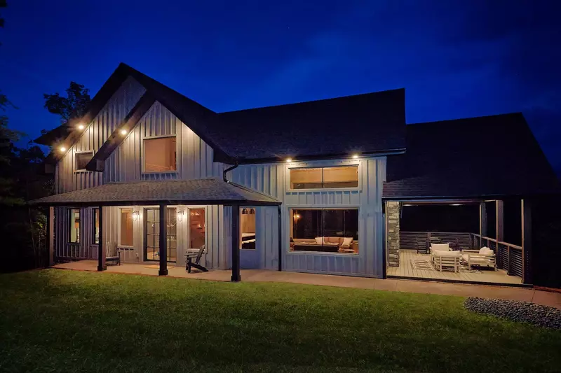 Property image, Interior, of Modern Endless View