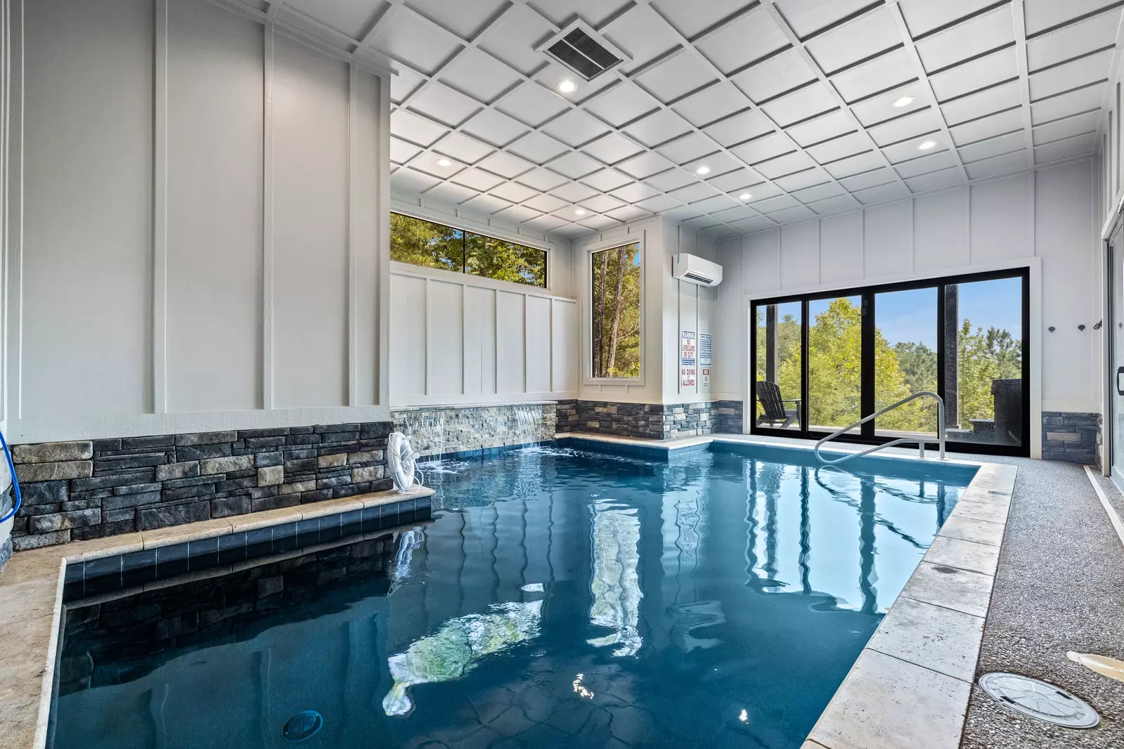 Property image, Interior, of Modern Endless View