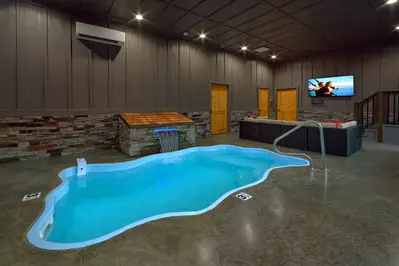 Pool La La