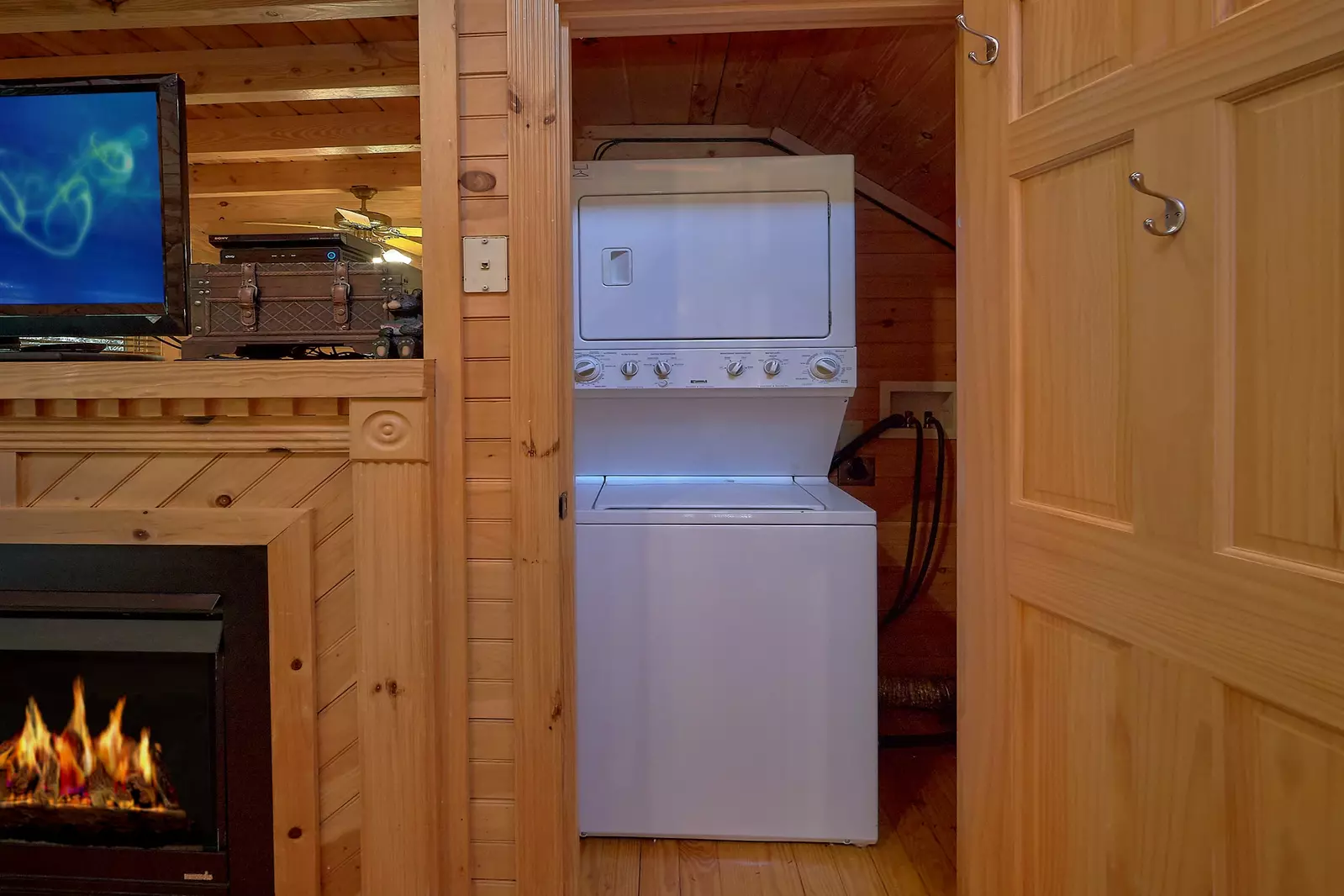 Property image, Interior, of Camp Cozy