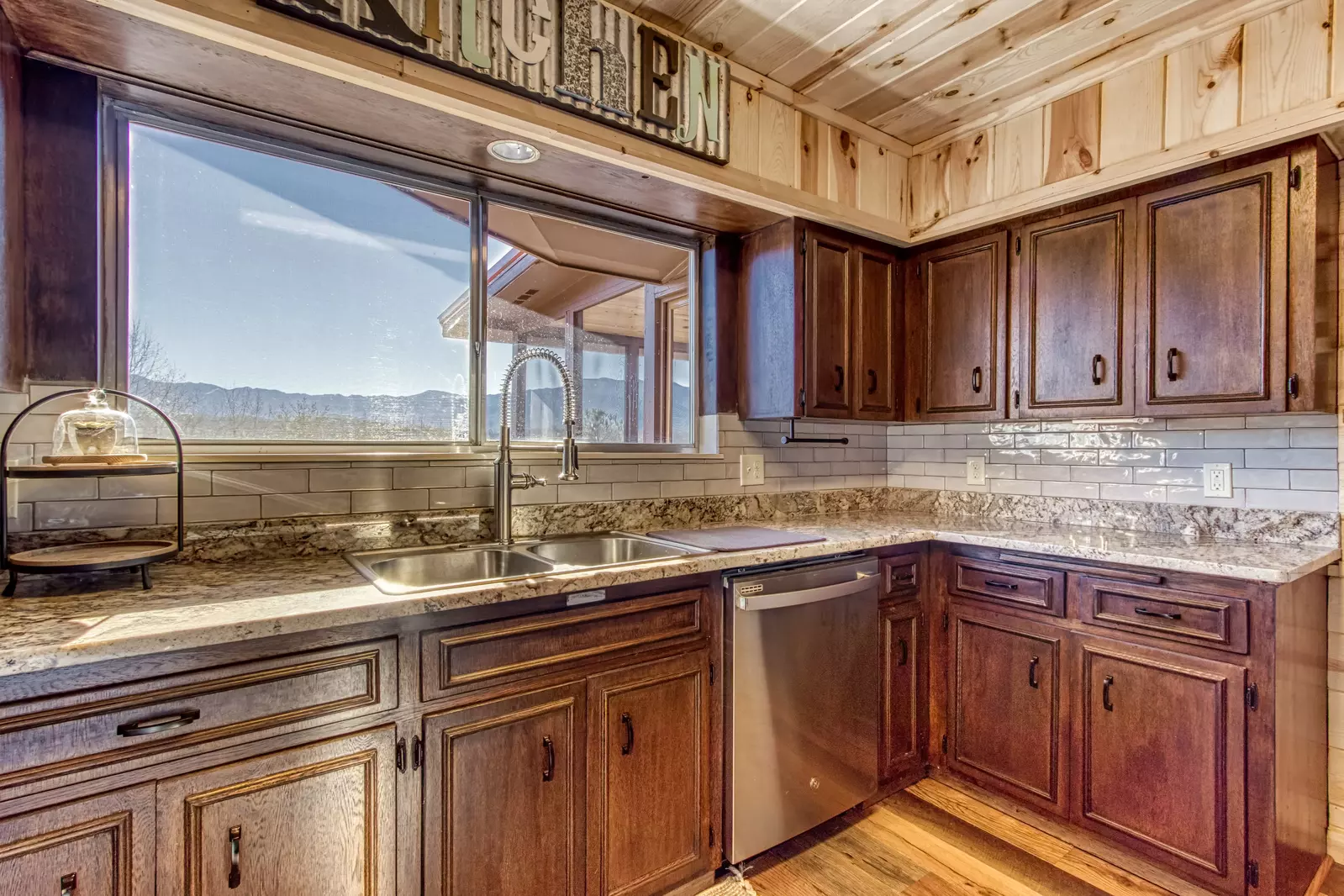 Property image, Interior, of Hawks Ridge
