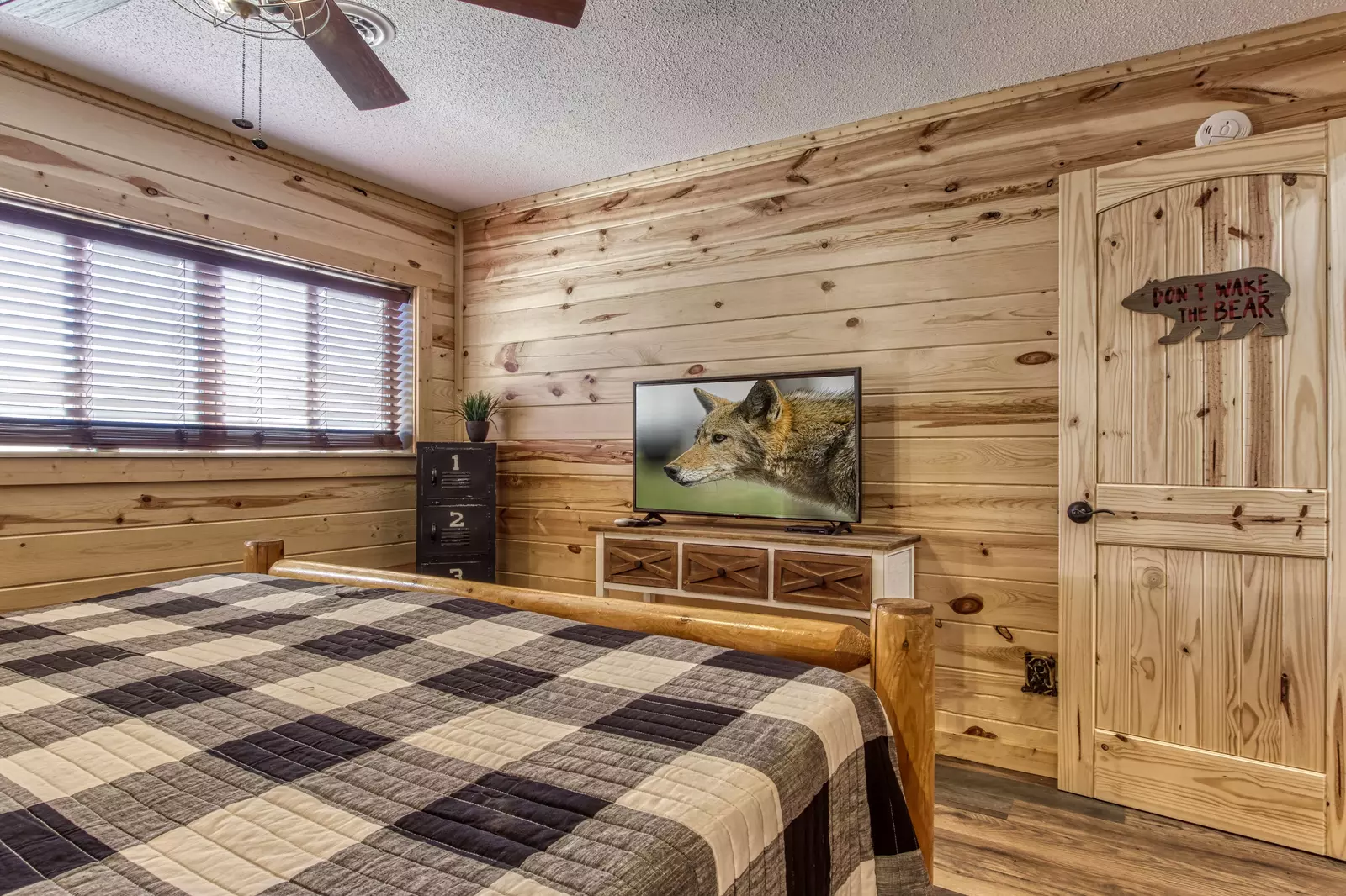 Property image, Interior, of Hawks Ridge