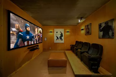 Property image, Interior, of Cadillac Ranch