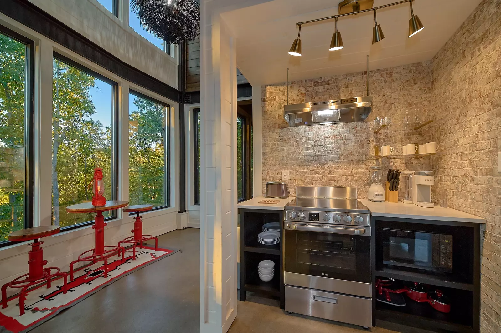 Property image, Interior, of Cadillac Ranch