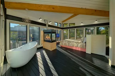 Property image, Interior, of Cadillac Ranch